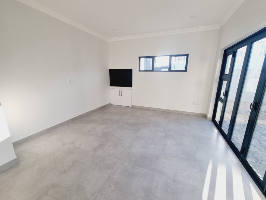 3 Bedroom Property for Sale in Sandown Western Cape